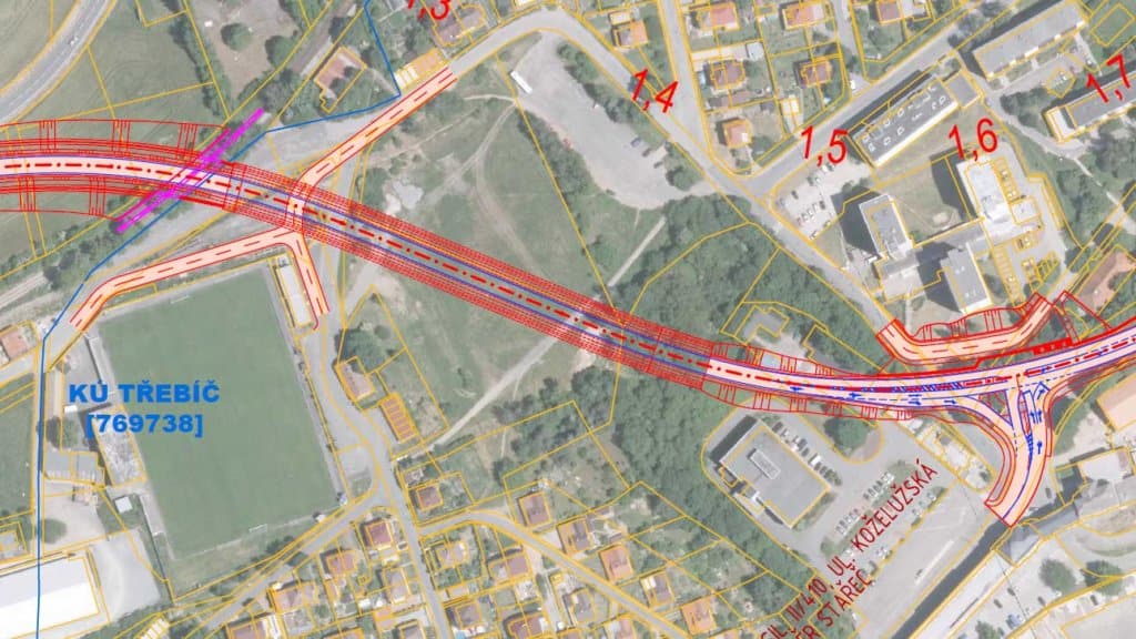 Trasa tunelu zakreslená do ortofotomapy